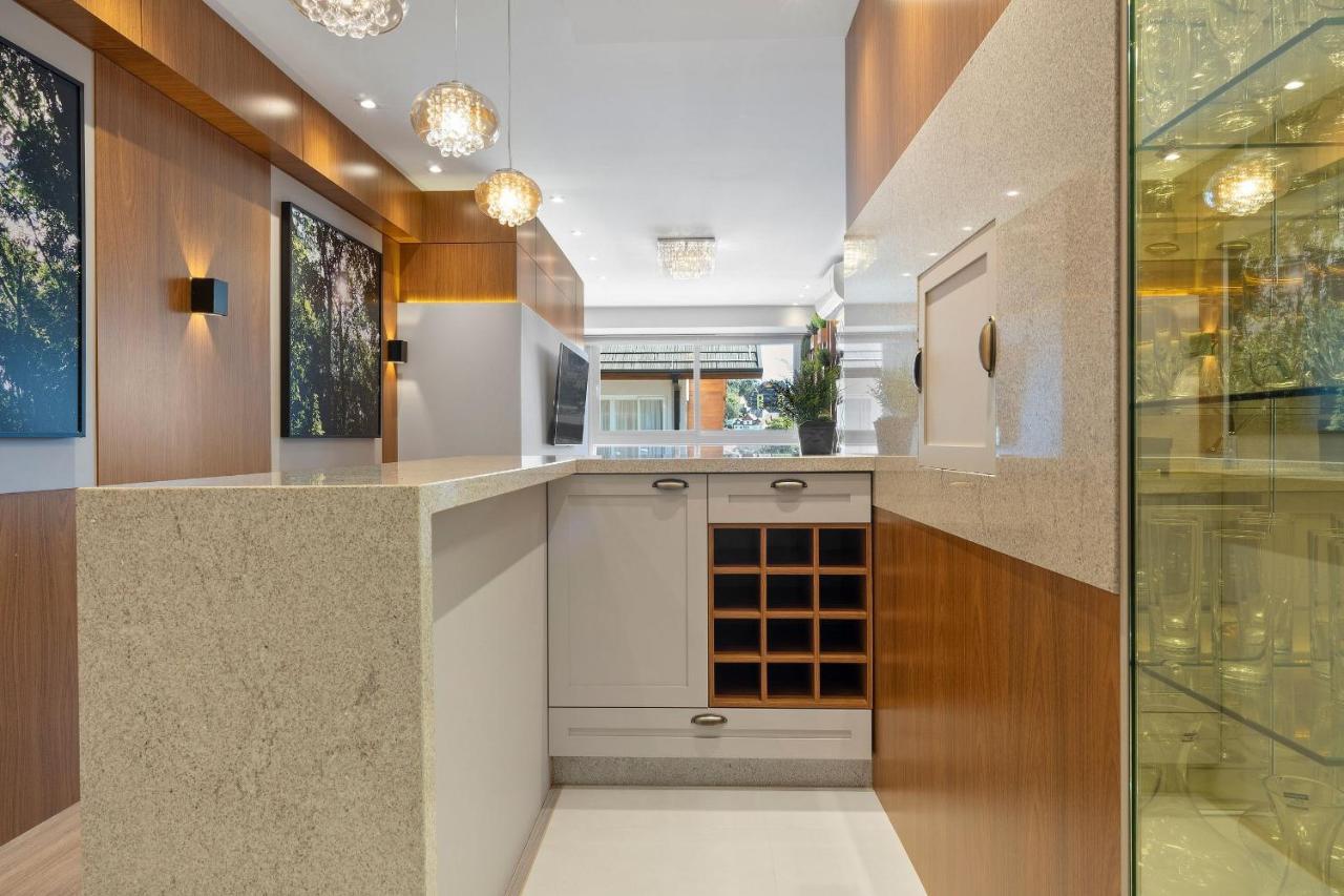 Vita Boulevard Luxo 2 Suites By Achei Грамаду Екстериор снимка